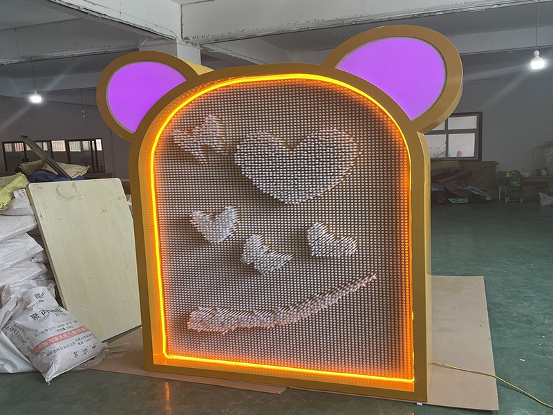 tường khắc ghim 3D khu vui chơi pin art sáng tạo cho bé và người lớn