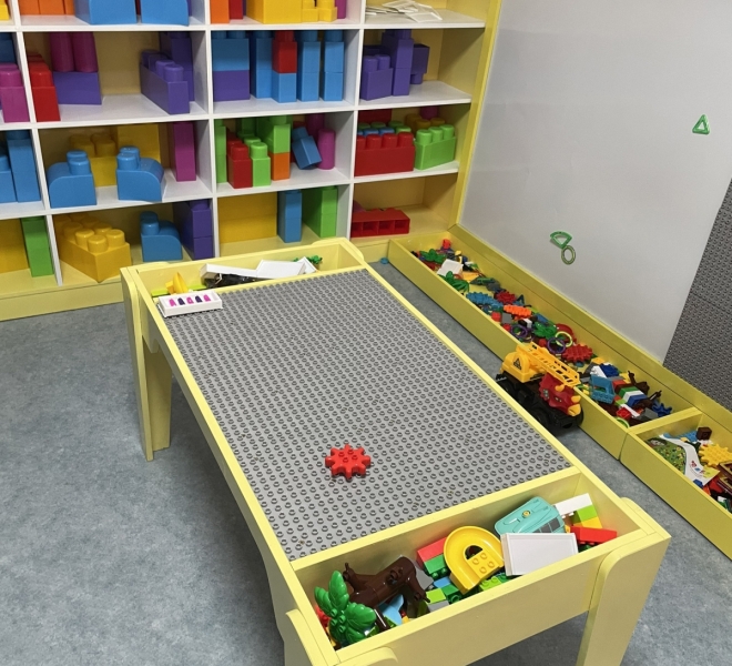 Bàn LEGO Xếp Hình Cho Trẻ Em Nhập Khẩu  