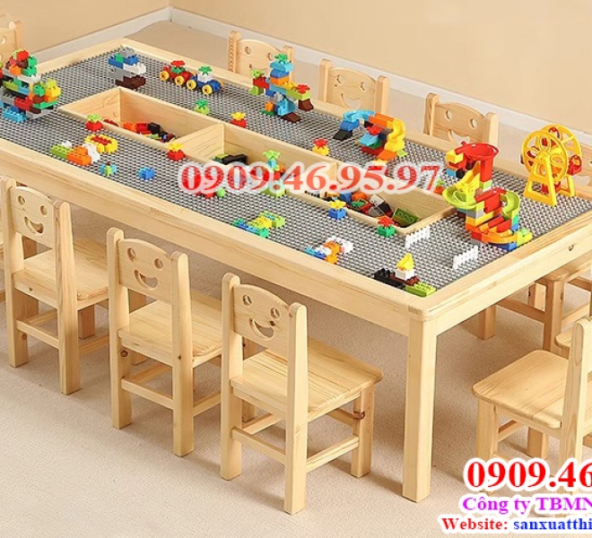 Bàn Ghế Gỗ Của Bé | Châu Đại Á