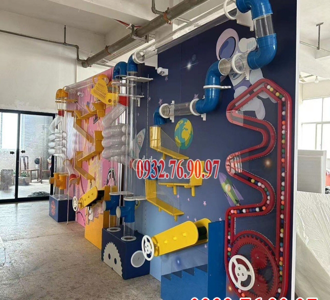 Máy Thổi Bóng Gắn Tường 02 Nhập Khẩu Cho Khu Vui Chơi